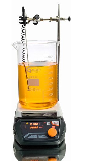 Мешалка магнитная, объём по воде 5 л, платформа 175×175 мм, нагрев до 510 °С, 100-1500 об/мин, датчик PT100, штатив, 500.AG, Glassco