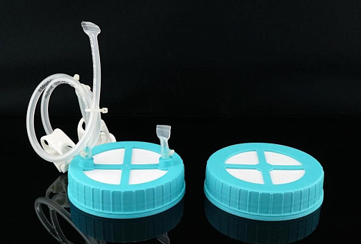 Мультифункциональная крышка жидкого трансфера для колб Эрленмейера, вент. крышка, стерильная, 1 шт./уп., 4 уп./кор.