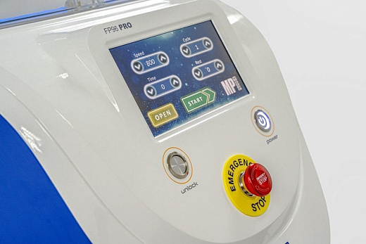 Гомогенизатор механический для работы с матриксами FastPrep-96 Pro, MP Biomedicals (панель управления)